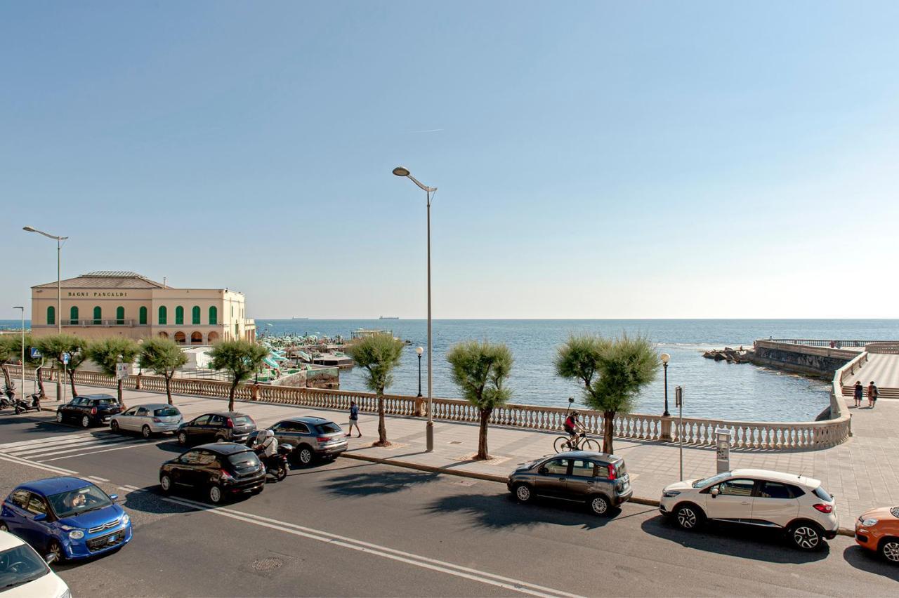 The Boutique Apartment Ливорно Экстерьер фото